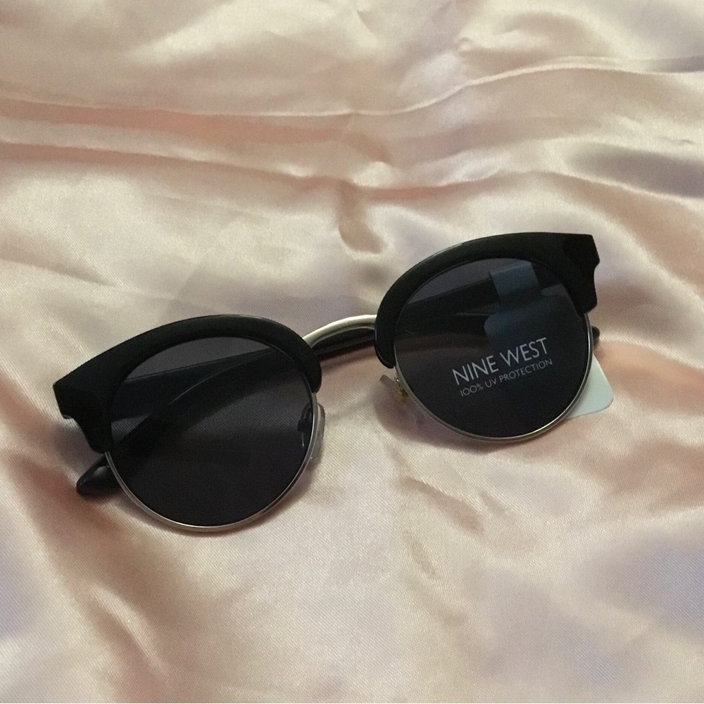5/30% off - Black round cool trendy sunglasses